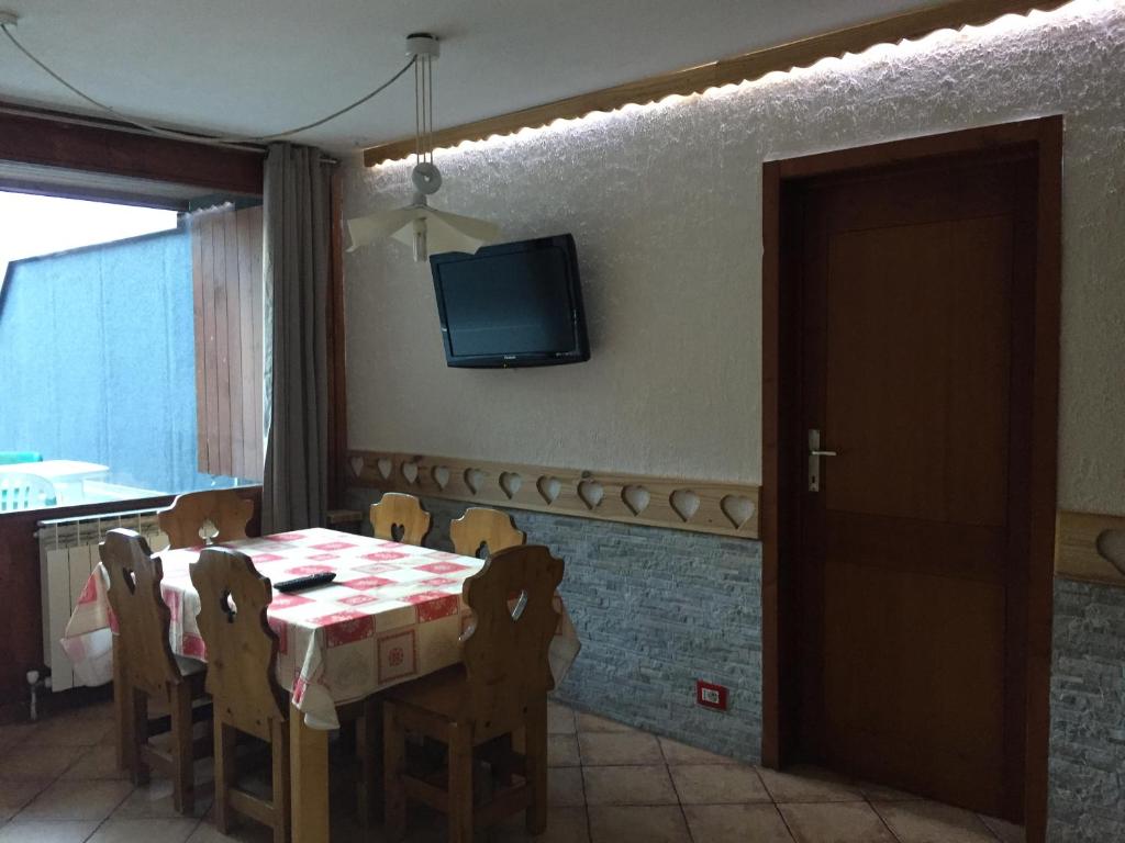 Piolet Panoramic Apartments room 2